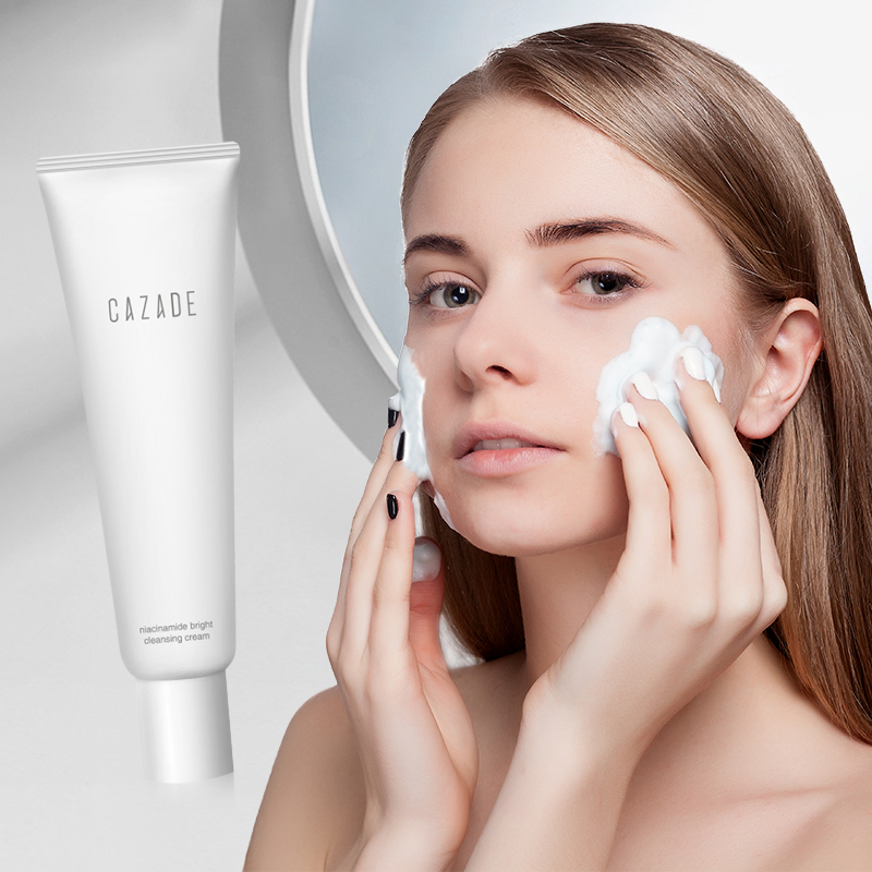 Limpeza Profunda para o Rosto com Fórmula Iluminadora e Hidratante para Pele Saudável Controle de Oleosidade Anti-inflamatório Amigável para Pele Sensível Leite Facial