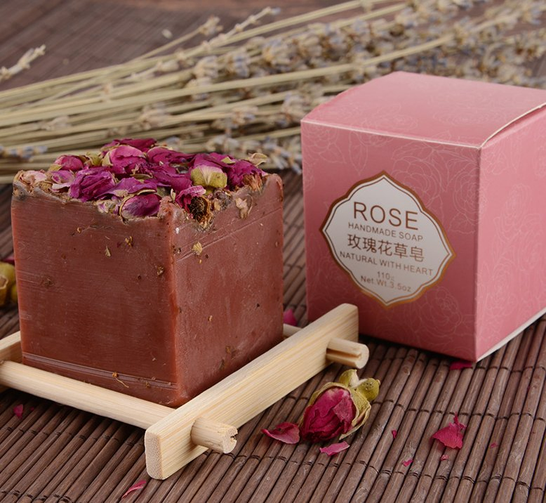 Varejo e Atacado Online de Óleo Essencial Herbal Natural Sabonete Facial em Cubo Multi Aroma Alivia Coceira Remove Ácaros Sabonete de Limpeza Profunda com Flor Seca 110g
