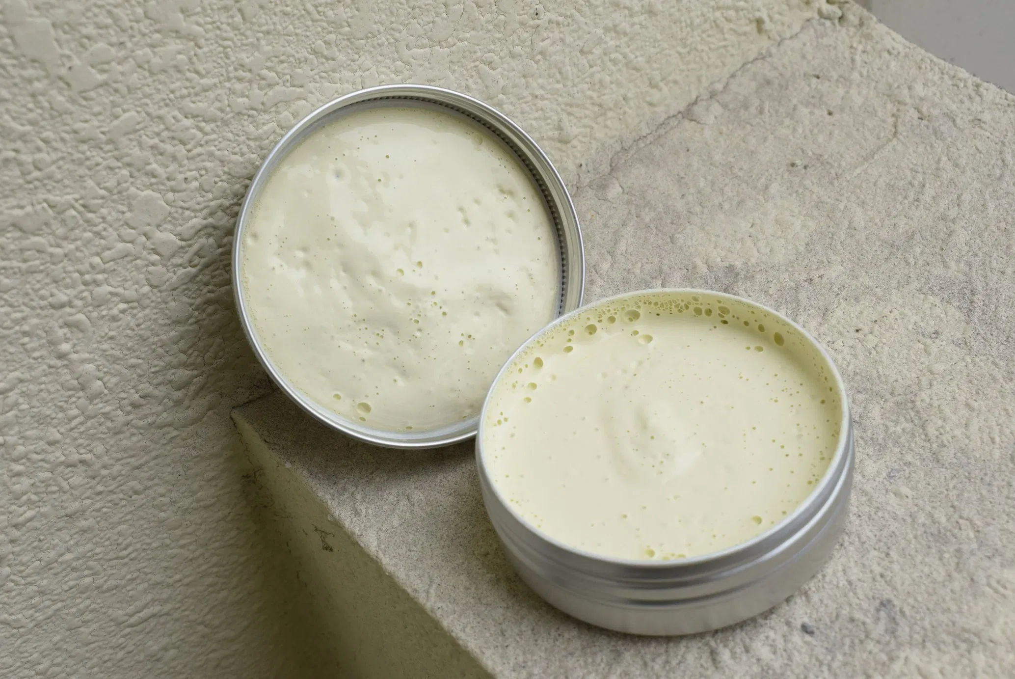 Máscara Espumosa de Açafrão Clareadora Preço de Fábrica Máscara Facial de Limpeza Profunda Marca Privada