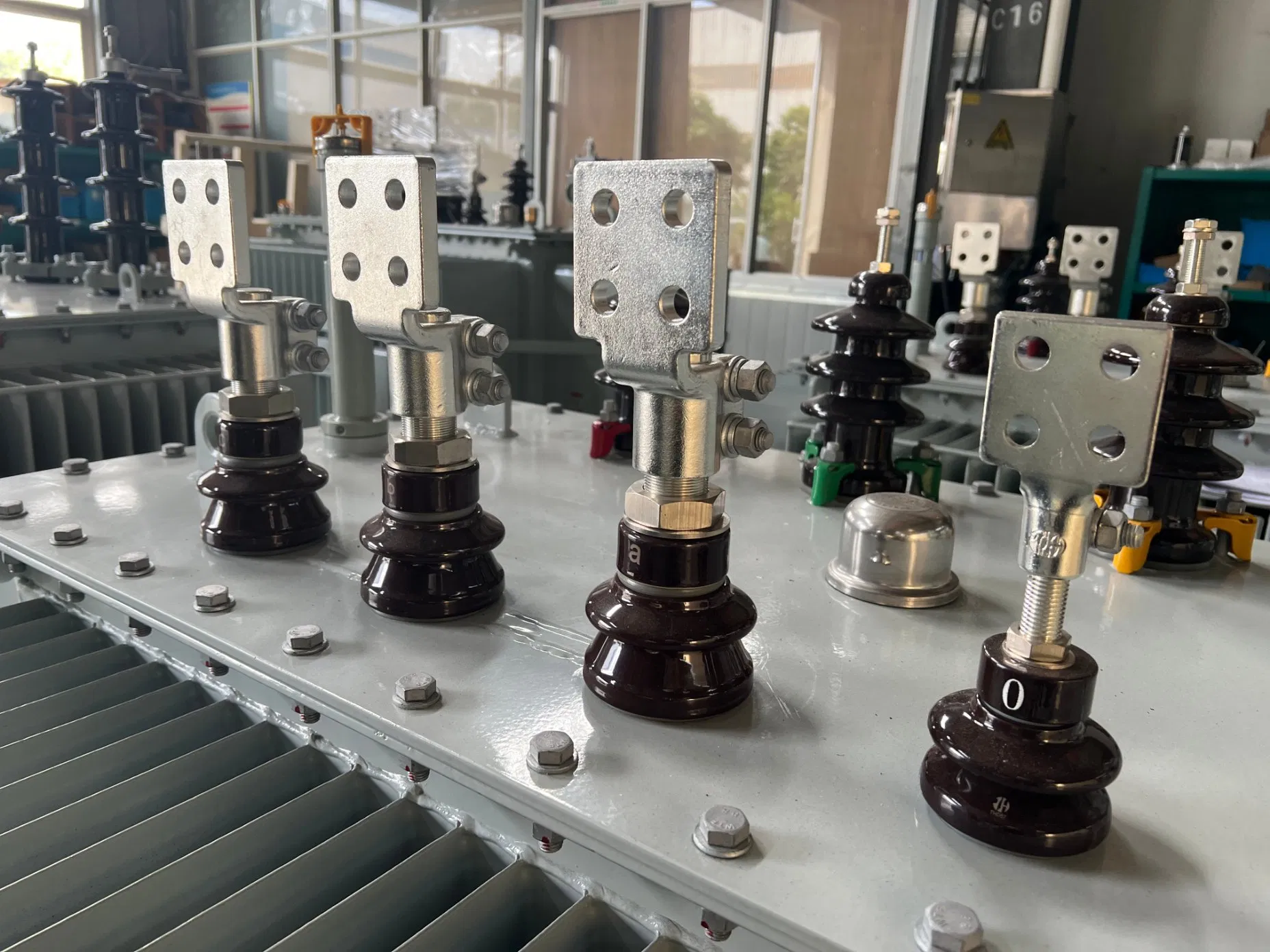 Yawei Prompt Delivery Three Phase Power Distribution Oil Immersed Transformer