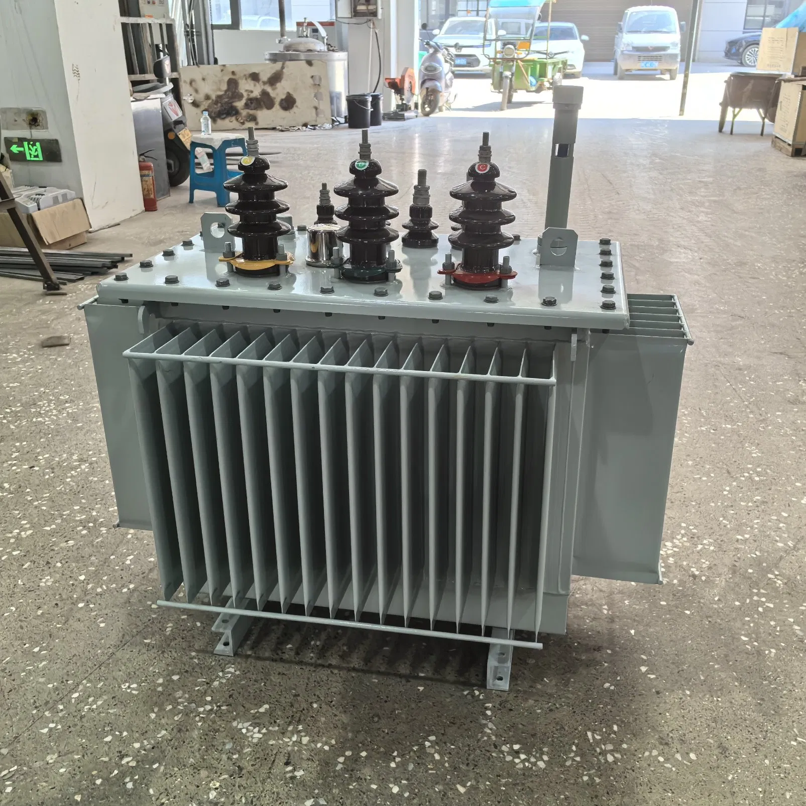 650kVA 1250kVA 2000kVA Three Phase Two Winding Immersed Distribution Transformer