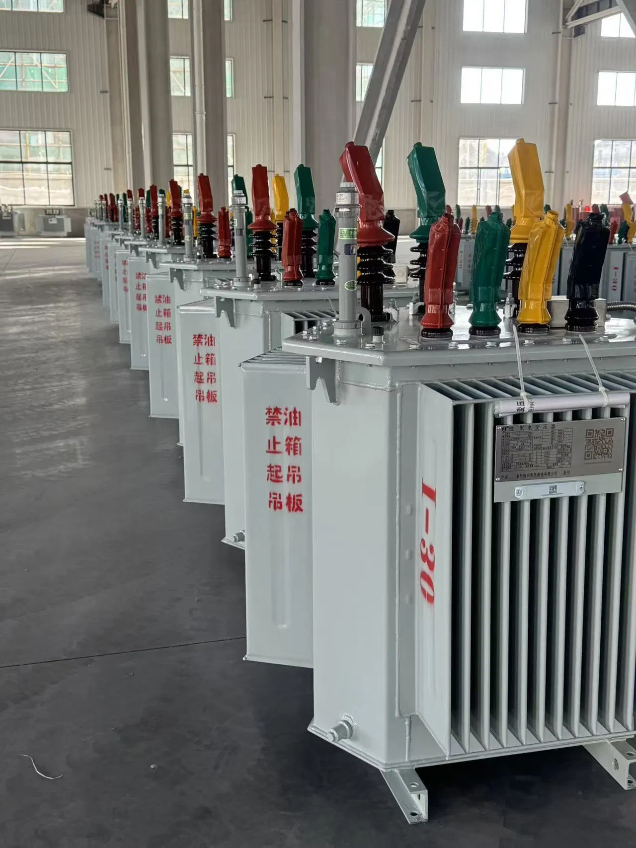 Single-Phase Oil-Immersed Low-Noise Corrosion-Resistant Distribution Transformer