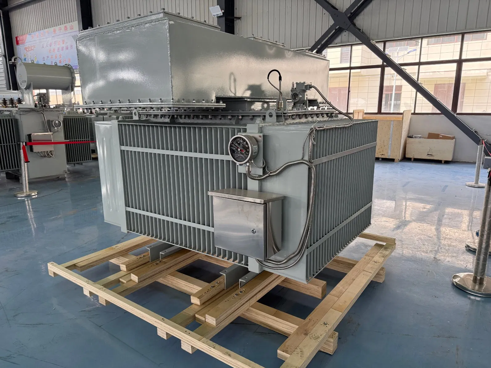 Yawei 11kv 2000kVA Onan Dyn11 Outdoor Substation Power Transformer Manufacturers