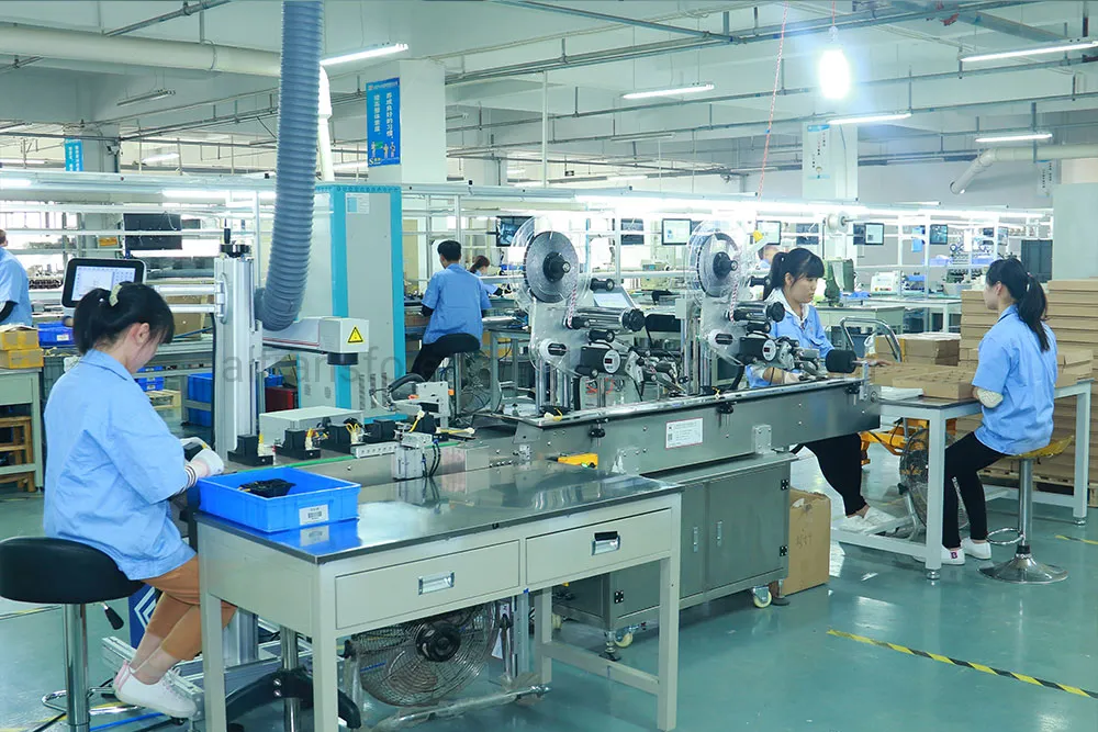 Solid core current transformer detail