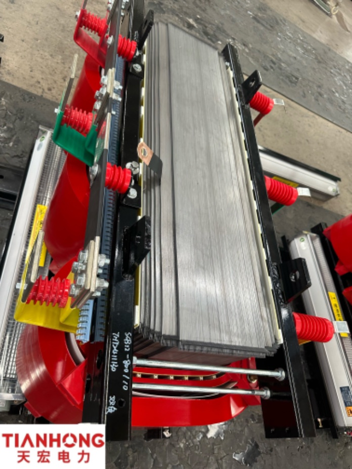 2000 kVA Dry a 2000 kVA Dry-Type Transformer Offers High Efficiency and Reliable Performance. Ideal for Industrial and Commercial Applications, It Provides Exce