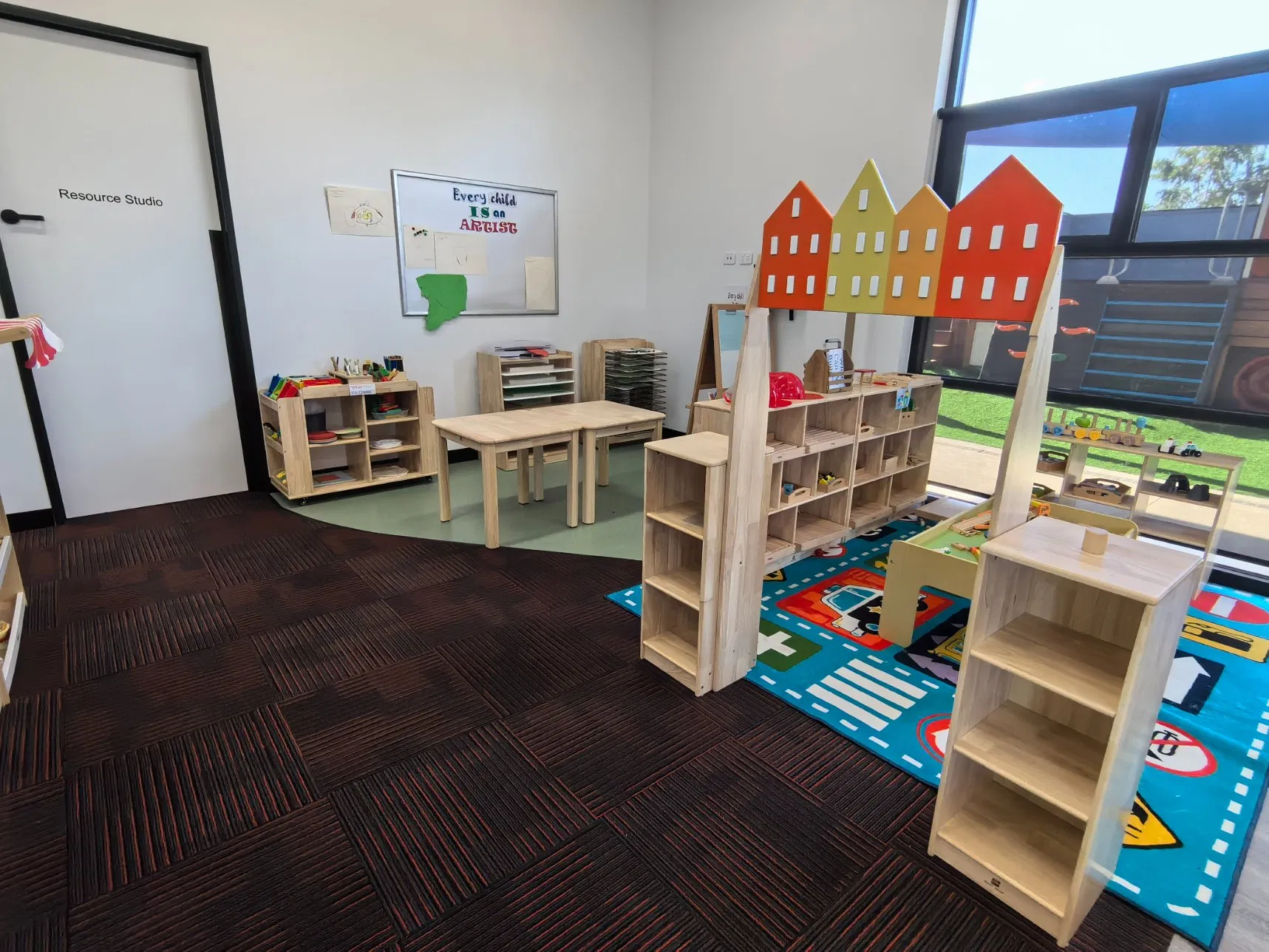 Safe and Eco-Friendly New Hot Sales Natural Theme Kids Classroom Furniture, Kindergarten Furniture Preschool Equipment Supply for Australia