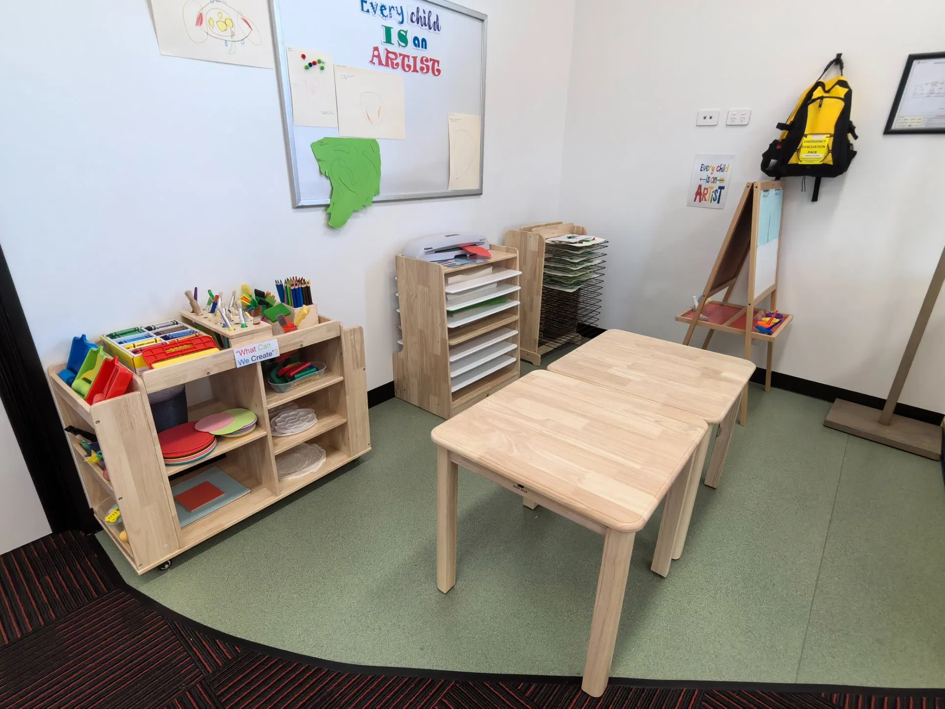 Safe and Eco-Friendly New Hot Sales Natural Theme Kids Classroom Furniture, Kindergarten Furniture Preschool Equipment Supply for Australia