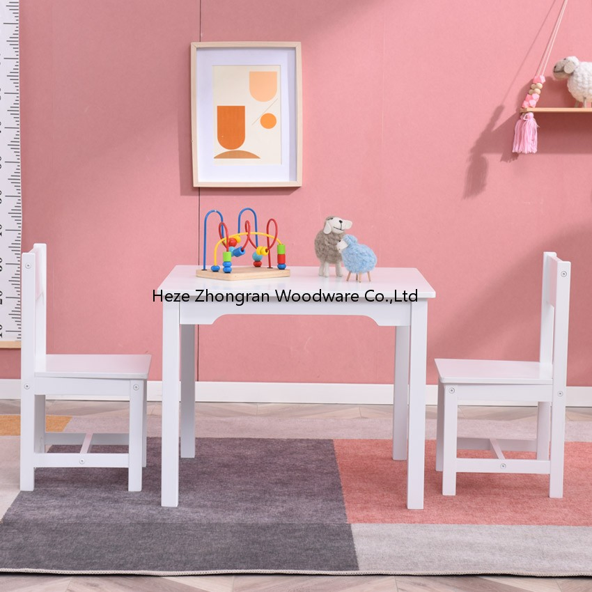 Eco Friendly Kids Wooden Furniture Children Table Chairs Set
