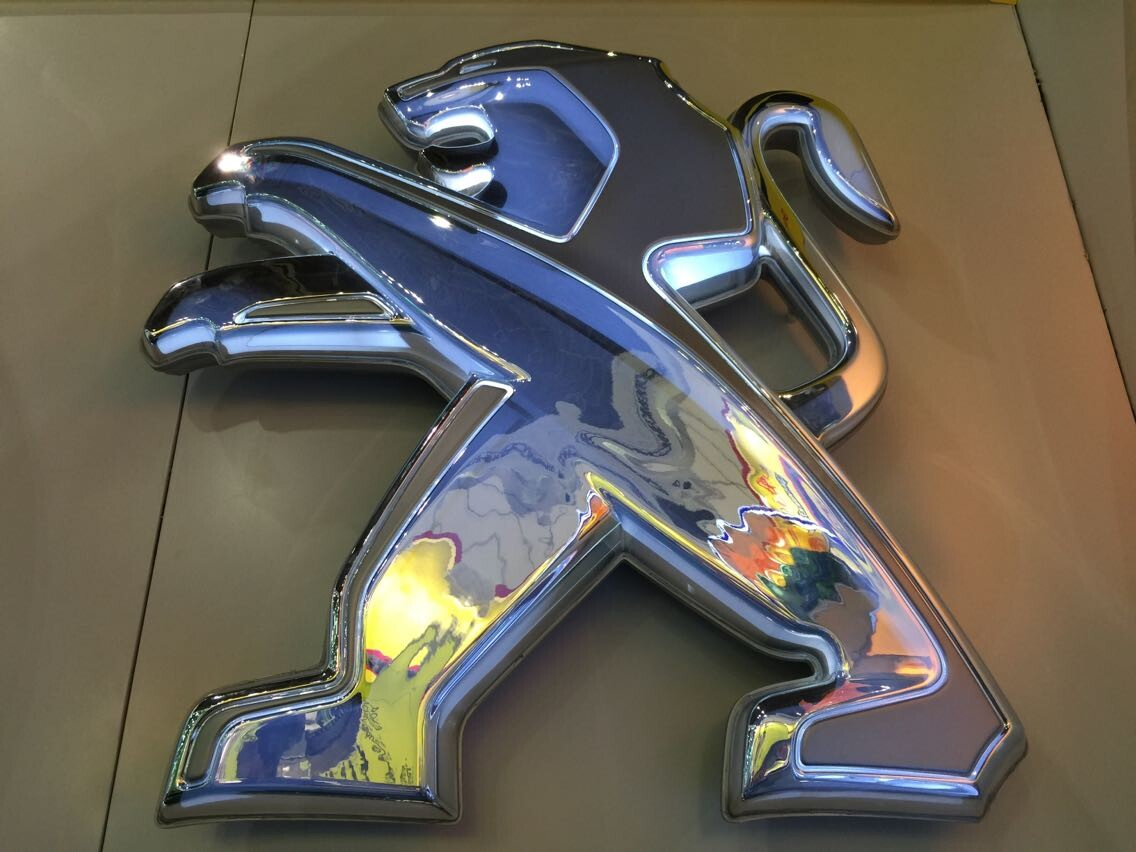 More Colorful Custom Front Lighting LED Signage