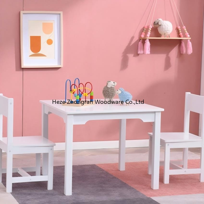 Eco Friendly Kids Wooden Furniture Children Table Chairs Set
