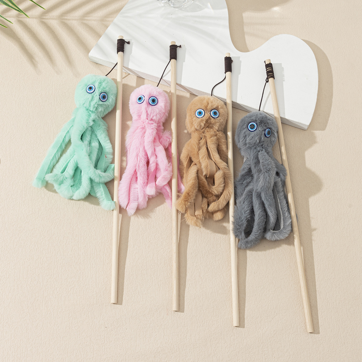Fashion Lovely Octopus Cat Stick Wooden Pole Plush Simulation Octopus Doll Interactive Cat Toy