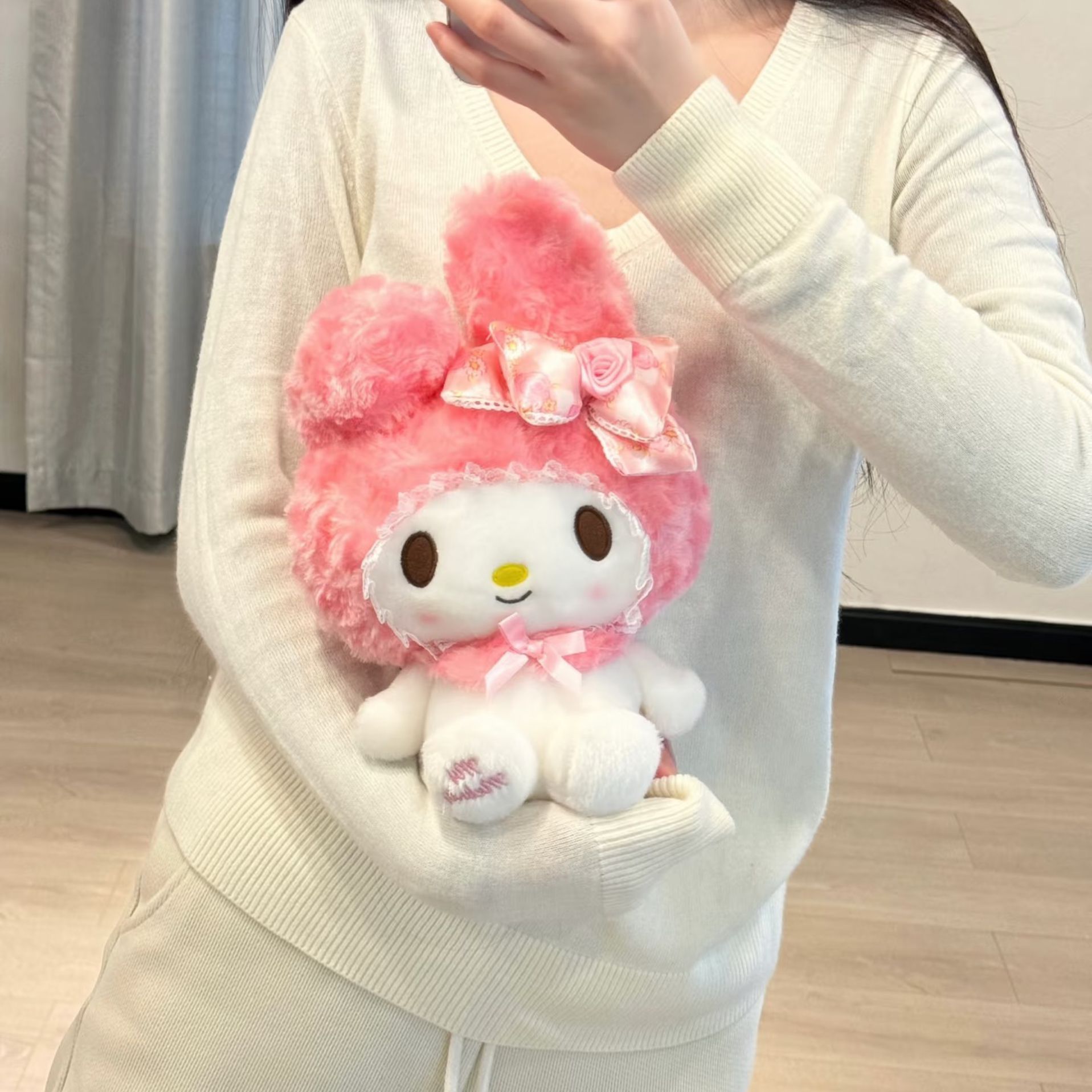 Sanrioss HelloKitty Super Soft Plush Toys Large Huggable Stuffed Animal with PP Cotton Filling for Holiday Decoration Gift
