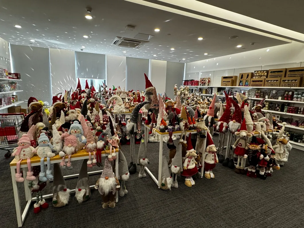 Christmas Santa Claus Toys Plush Figure Toys Musical Santa Claus Xmas Electric Singing and Dancing Dolls