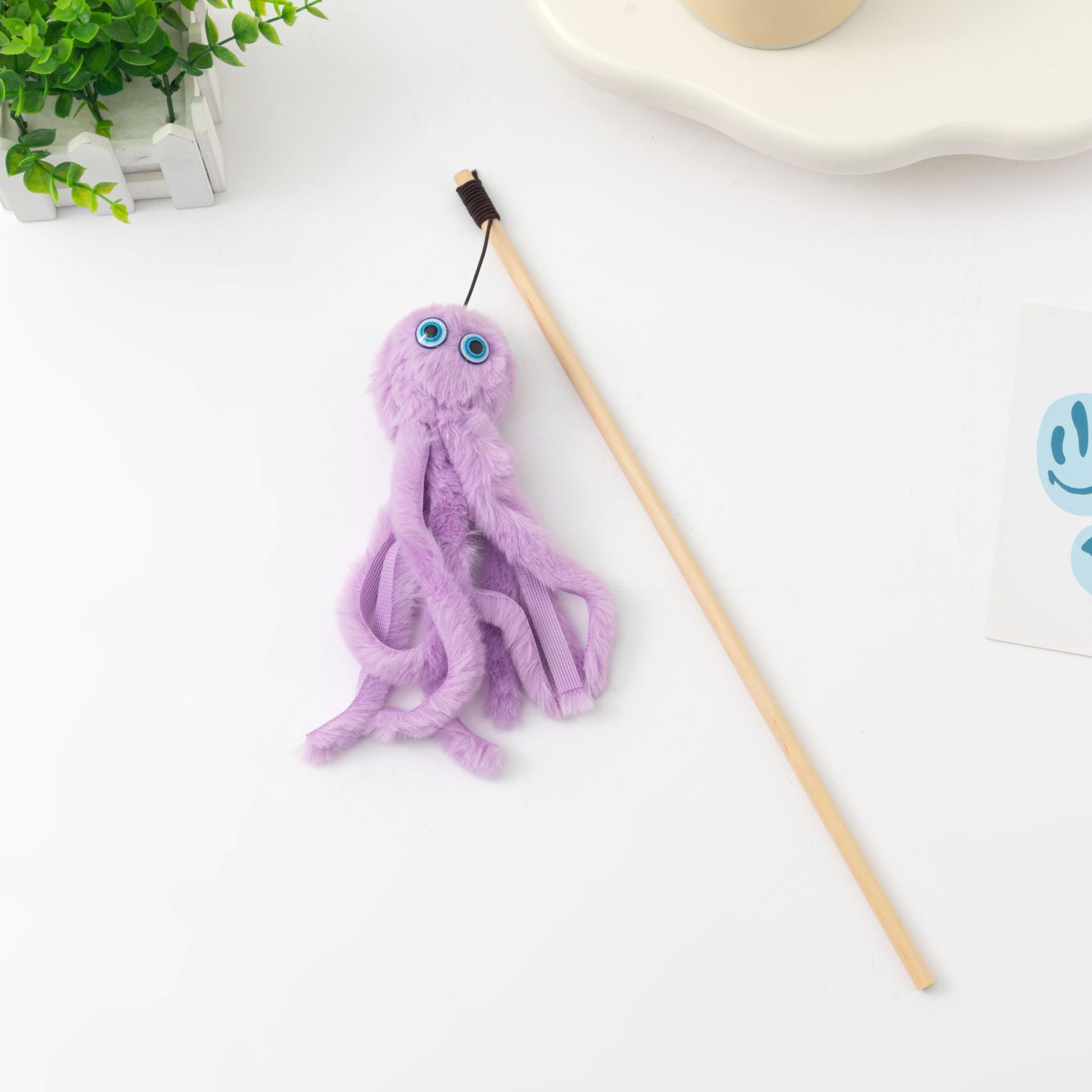 Fashion Lovely Octopus Cat Stick Wooden Pole Plush Simulation Octopus Doll Interactive Cat Toy