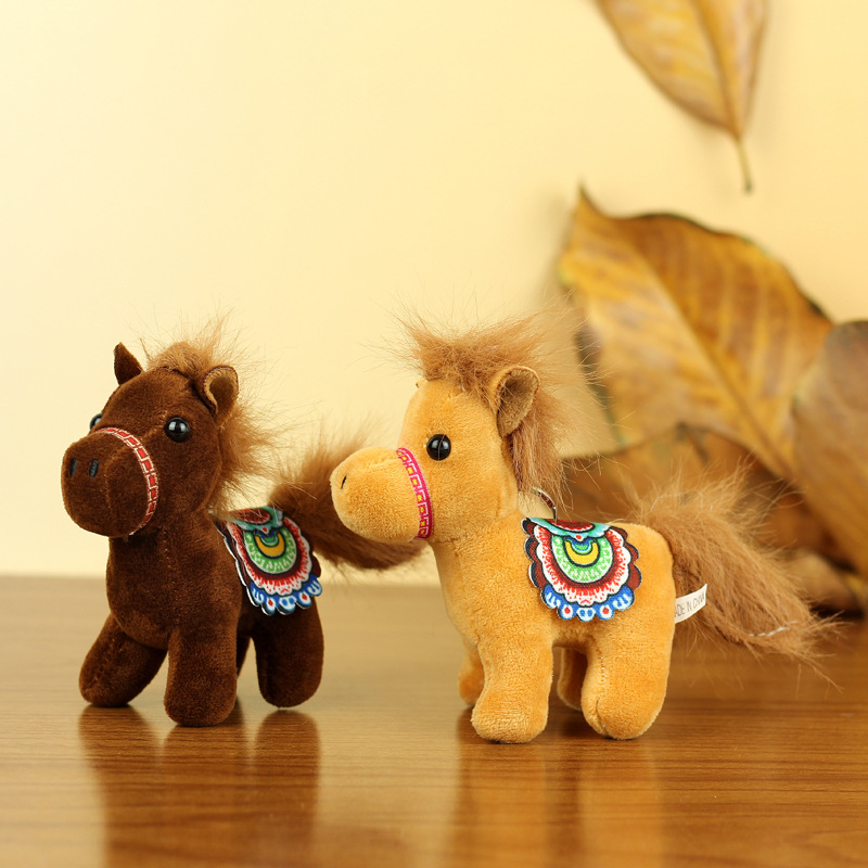 Pony Plush Details 3