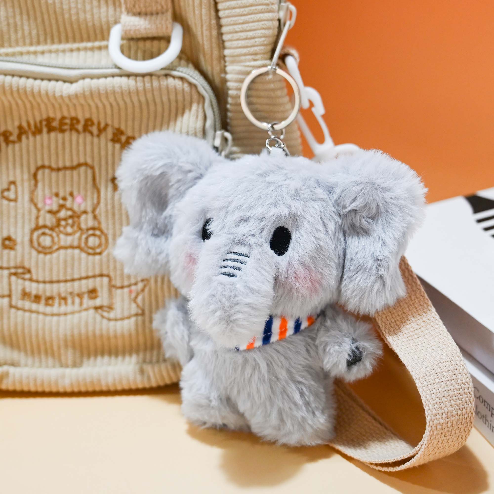 Character Custom Fluffy Keychains Toys Metal Keyring Cartoon Gray Elephant Animal Plushie Keyrings Charm for Hanging