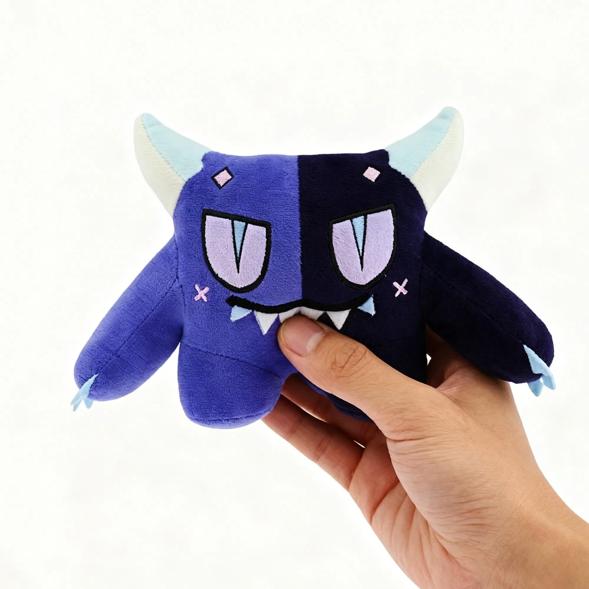 Factory-Customized Low MOQ Creative Design Little Devil-Shaped Plush Toys Companion Dolls