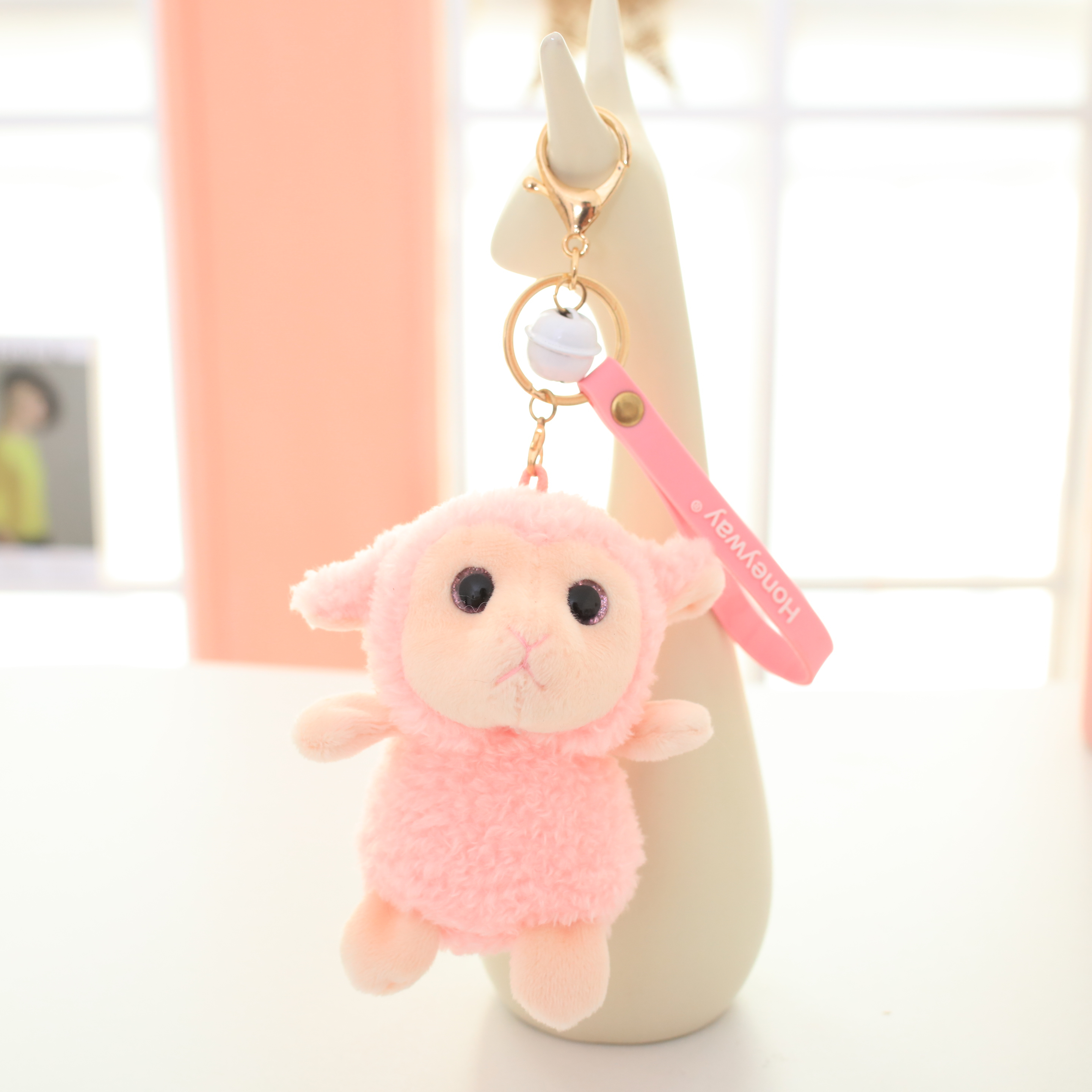Qingdao Professional Plush Toy Factory Manufacture Mini Plush Toy for Girl