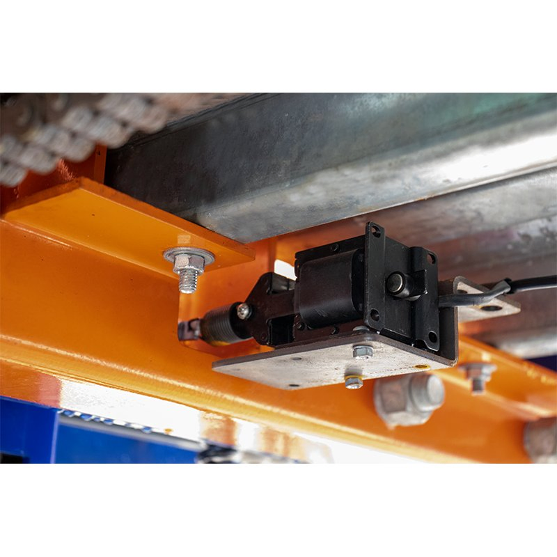 Eounice Automated Car Care Equipment: Two-Post Parking System with Hoist