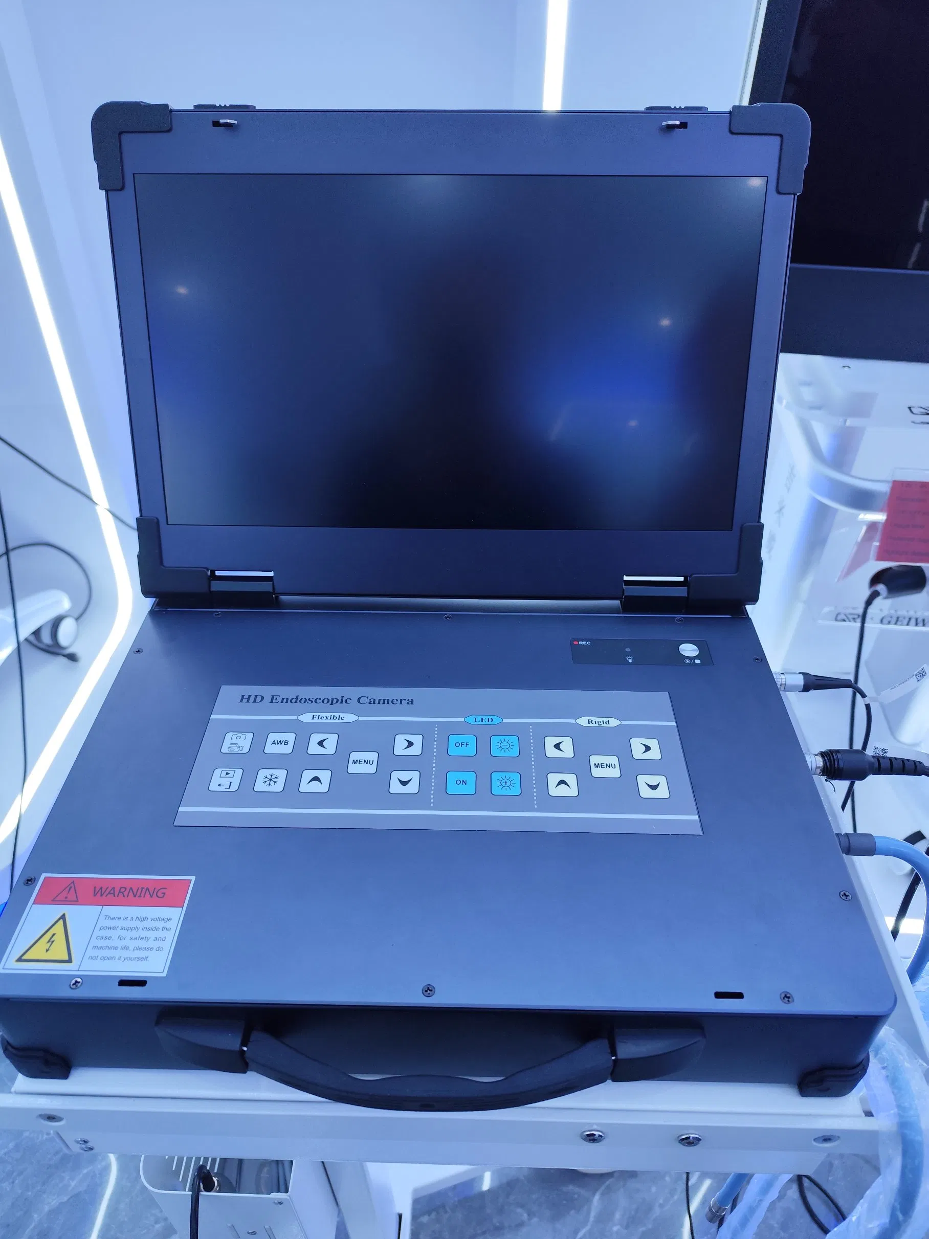 Soft and Hard Integrated Endoscope Camera System for Medical