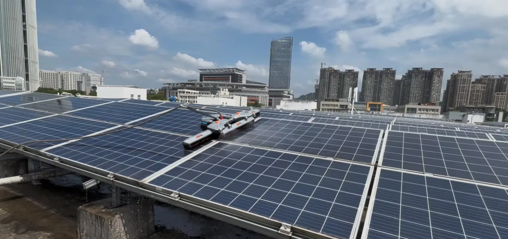 Panel Inclination Adaptability