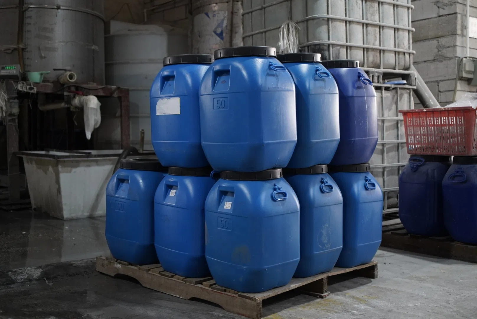 Ultimate Strong Bond Multi-Surface Acrylic Adhesive for All Projects