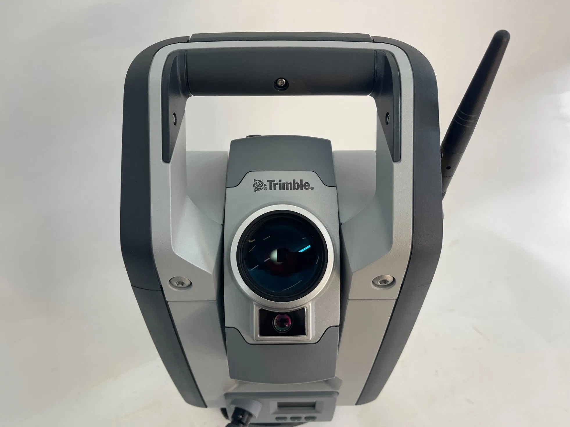 High Grade Performance Trimble S7 Robotic 1″ Total Station S7 Surveying Instrument