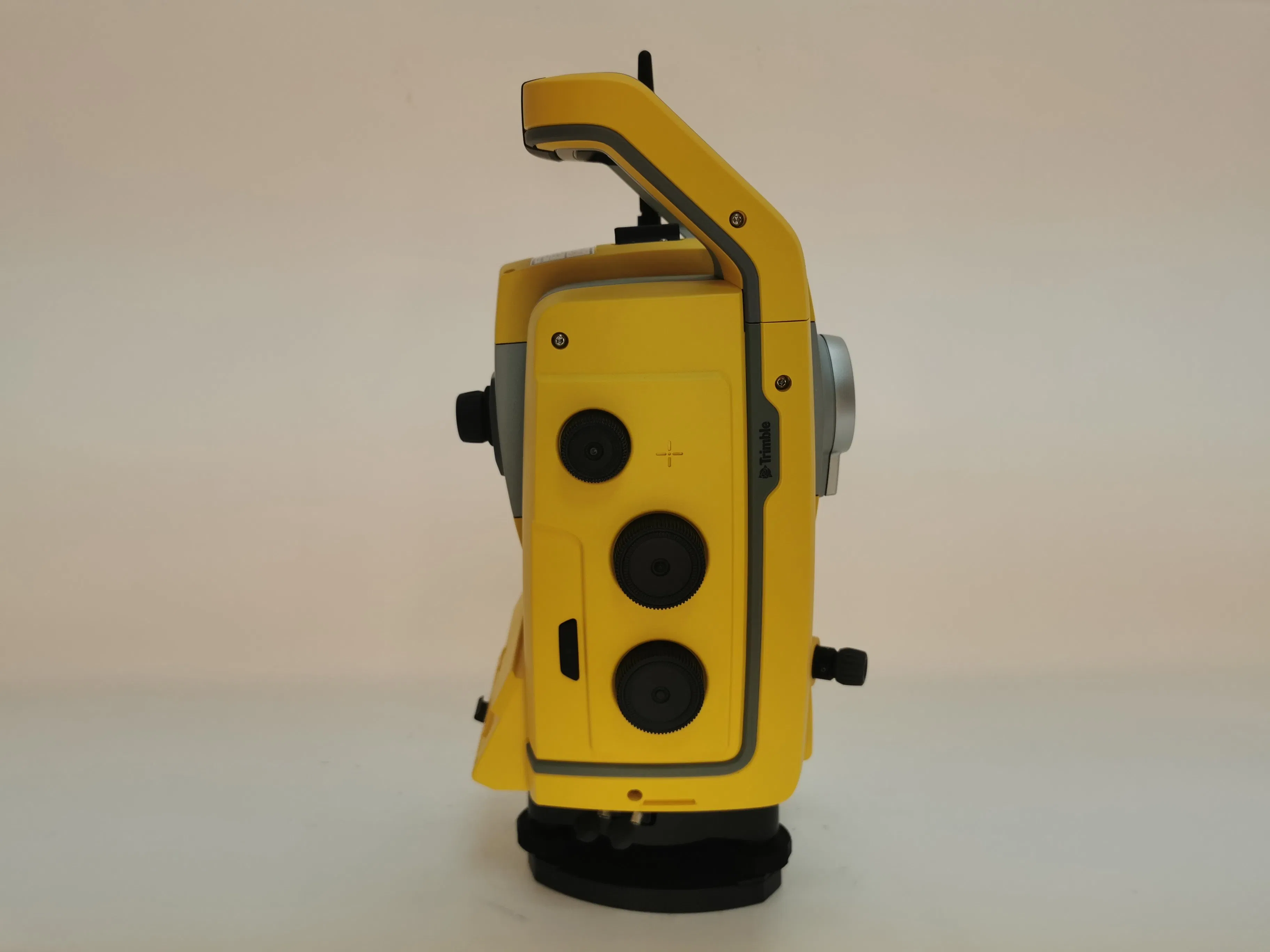 Excellent High Accuracy Trimble S5 2″ Robotic Total Station Geographic Surveying Instrument
