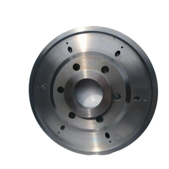 Outer flange