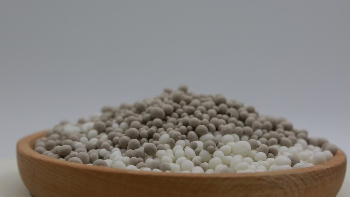 100% Percent Water Soluble Balance Type Compound NPK Fertilizers 21-8-6 Price