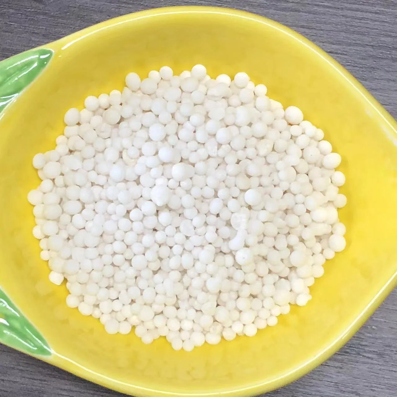 Factory Supply NPK Fertilizer 15-10-20 Nitrogen (N) , Phosphorus (P) , and Potassium (K)