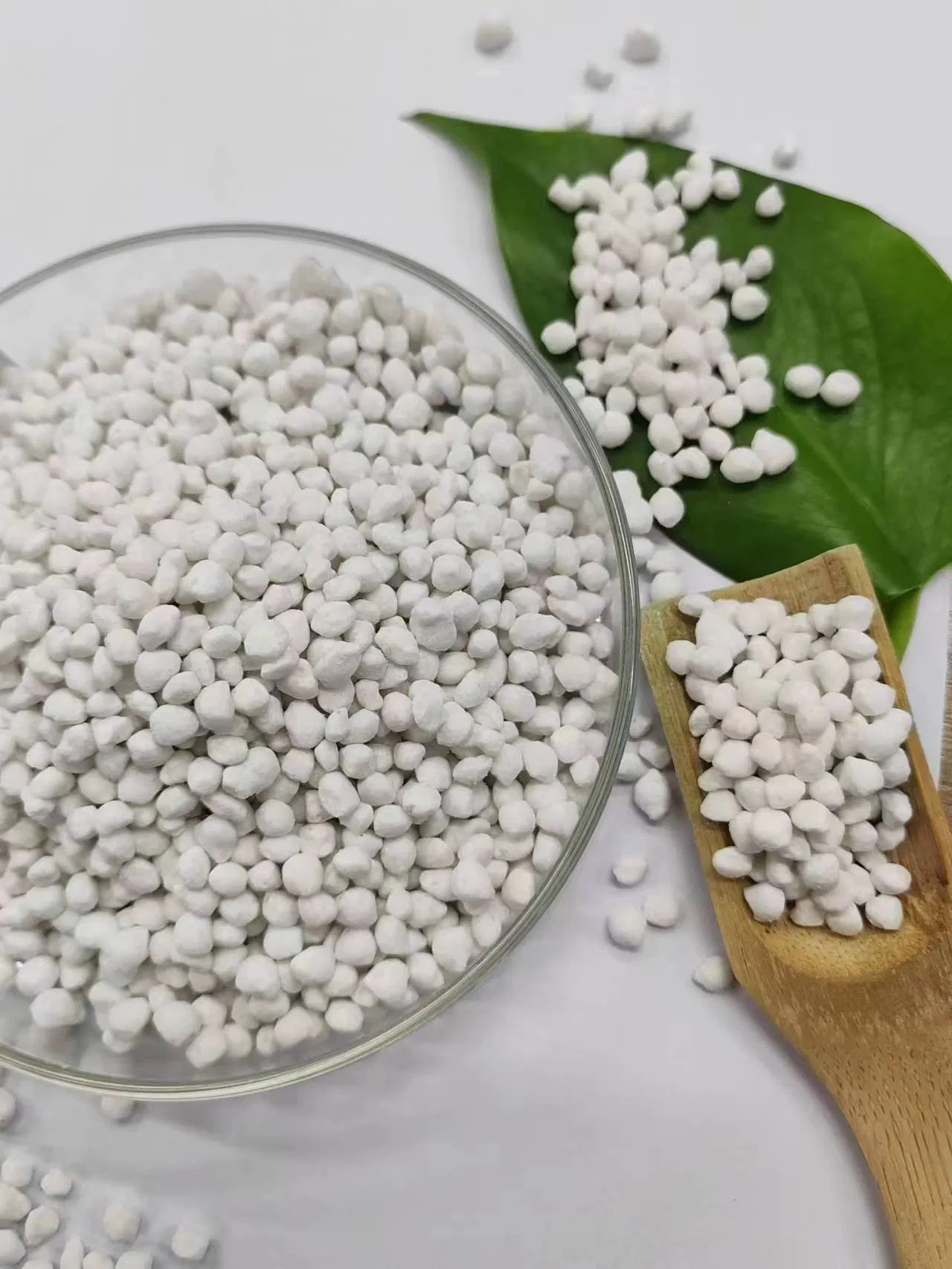 Bio-NPK Fertilizer Inorganic and Organic NPK Fertilizer NPK 16-0-8+16om NPK 20-0-15+16om