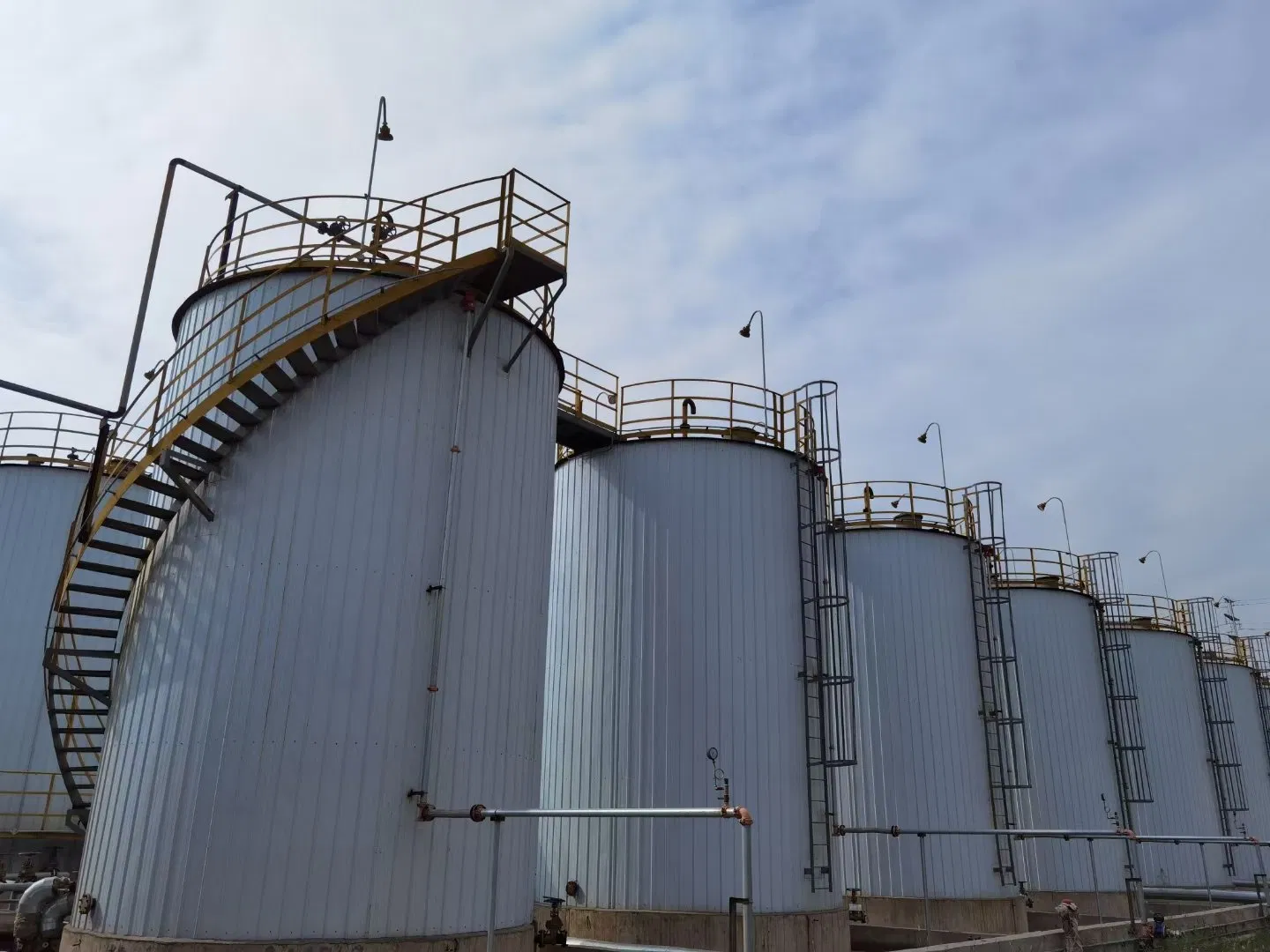 Factory Wholesale High Purity 99% DAP Fertilizer Diammonium Phosphate Organic Fertilizer