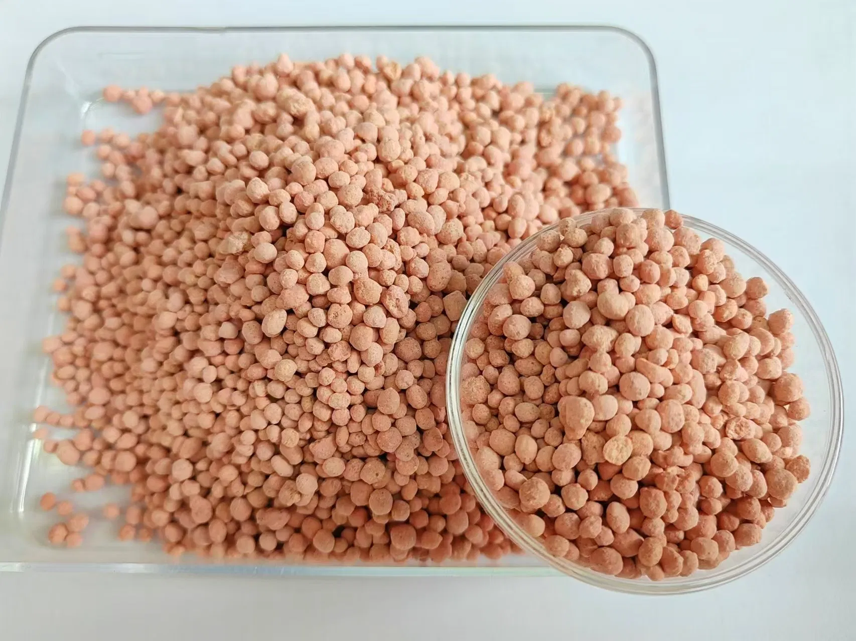 Slow Release Compound Fertilizer NPK 16-16-8/16-16-16 Granular