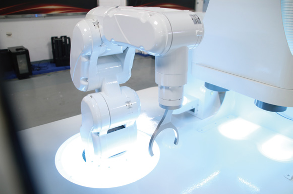 New open robot coffee bar 015