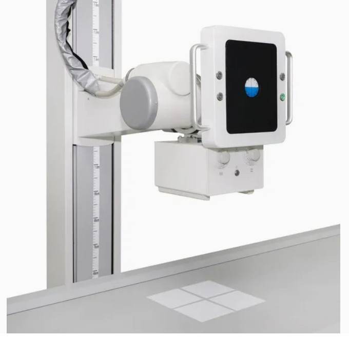 Digital Radiography System with Two Motorized Upright Columns for Patient Positioning