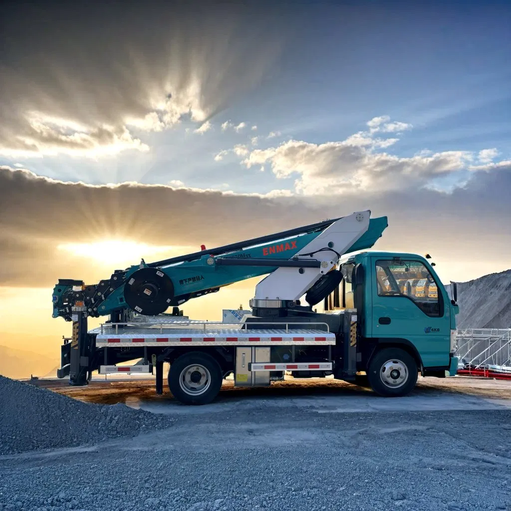 ISO9001 Hydraulic Telescopic Boom Work Platform Heavy-Duty Aerial Work Vehicle Folding Arm High Technology Aerial Platform