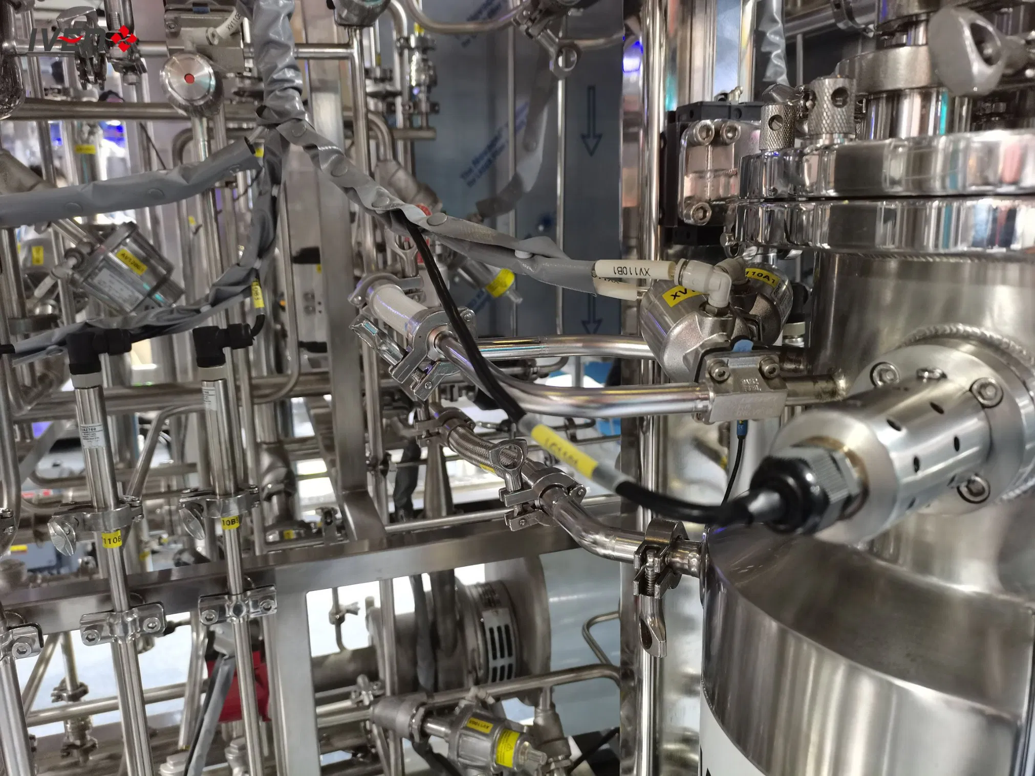 Bioreactor Solutions for Pharmaceutical Biotechnology with High Quality