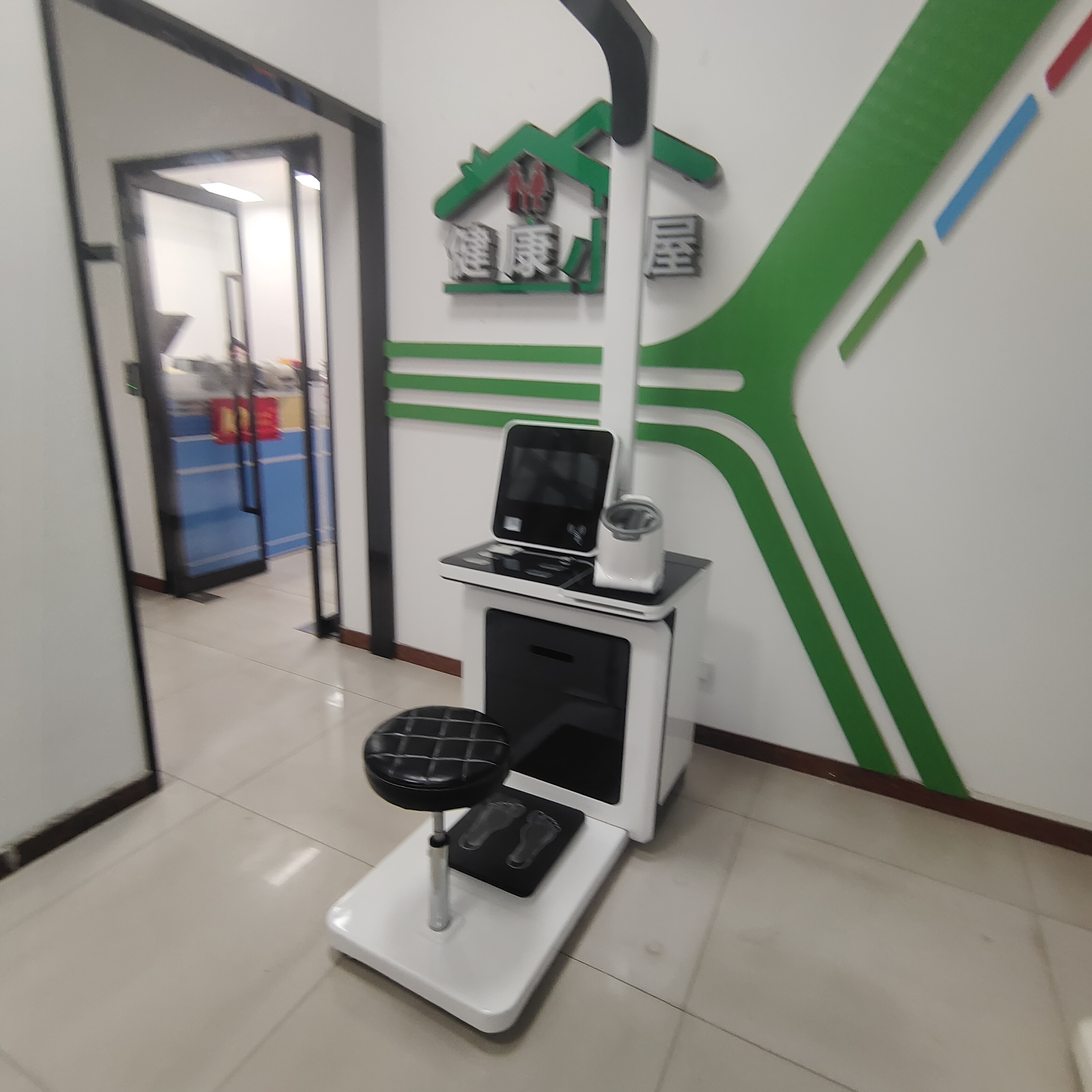 Medical Examination Center Intelligent Health Kiosk with One-stop Measurement for Quick Access to All Routine test Results