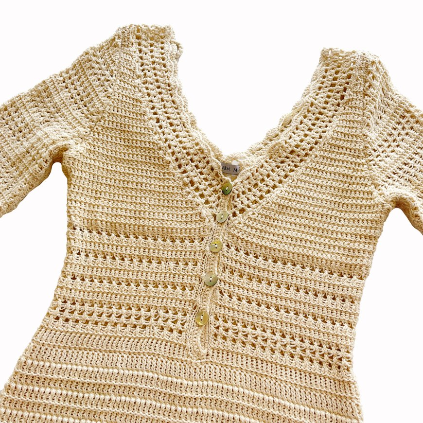 Virtual Try on Compatible Ar Technology Enhanced Women Knitted Pullover Sweater