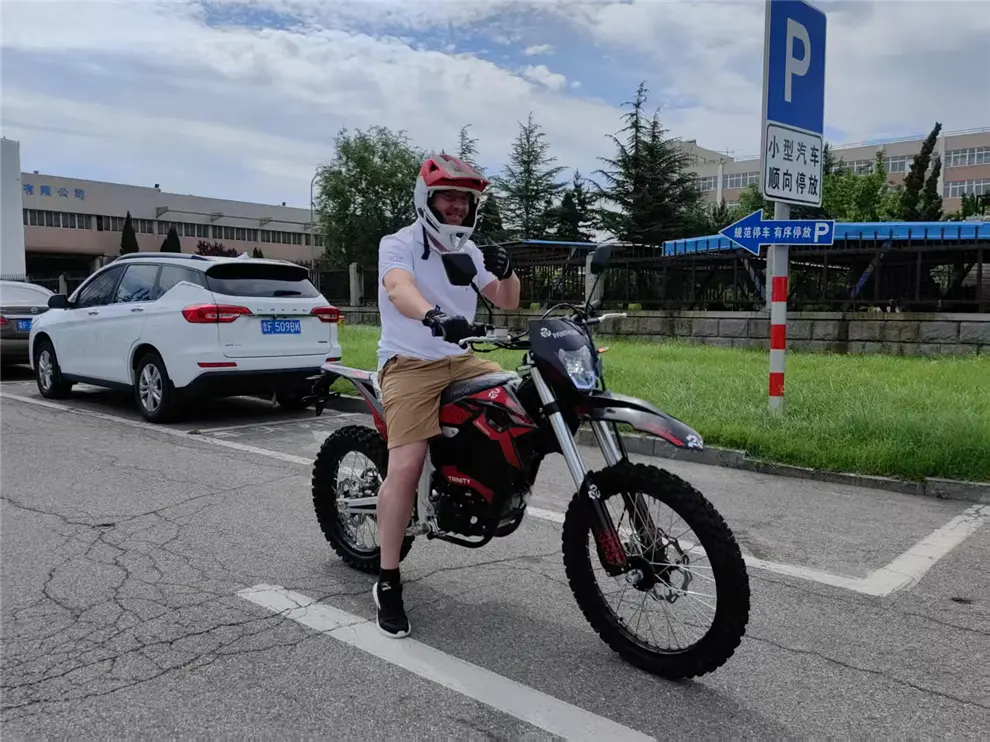 Family entertainment with Capriole electric go-kart and dirt bike