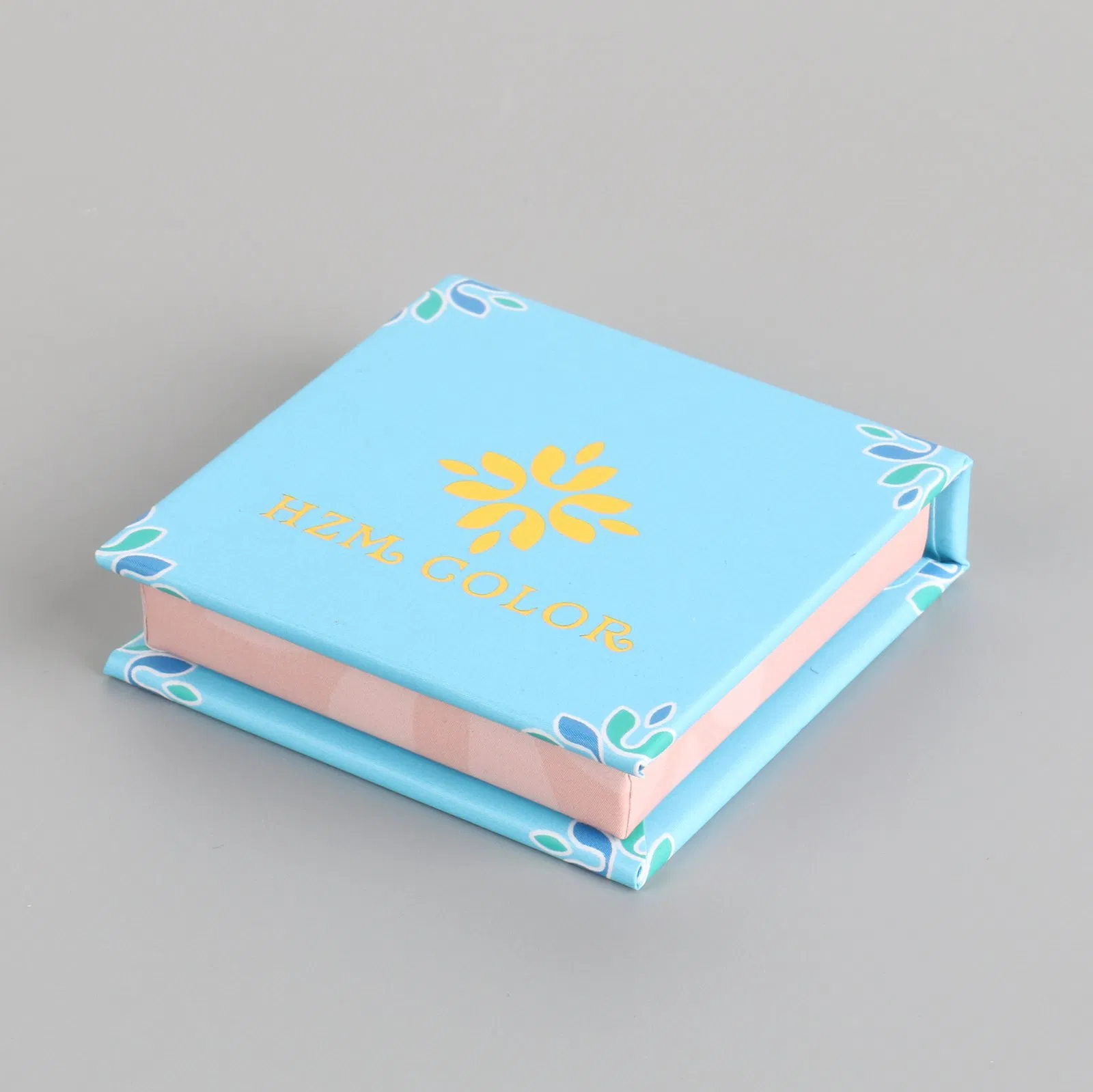 ODM Golden Color Modern Logo Customized Eyeshadow Palette Beauty Paper Eyeshadow Palette Empty