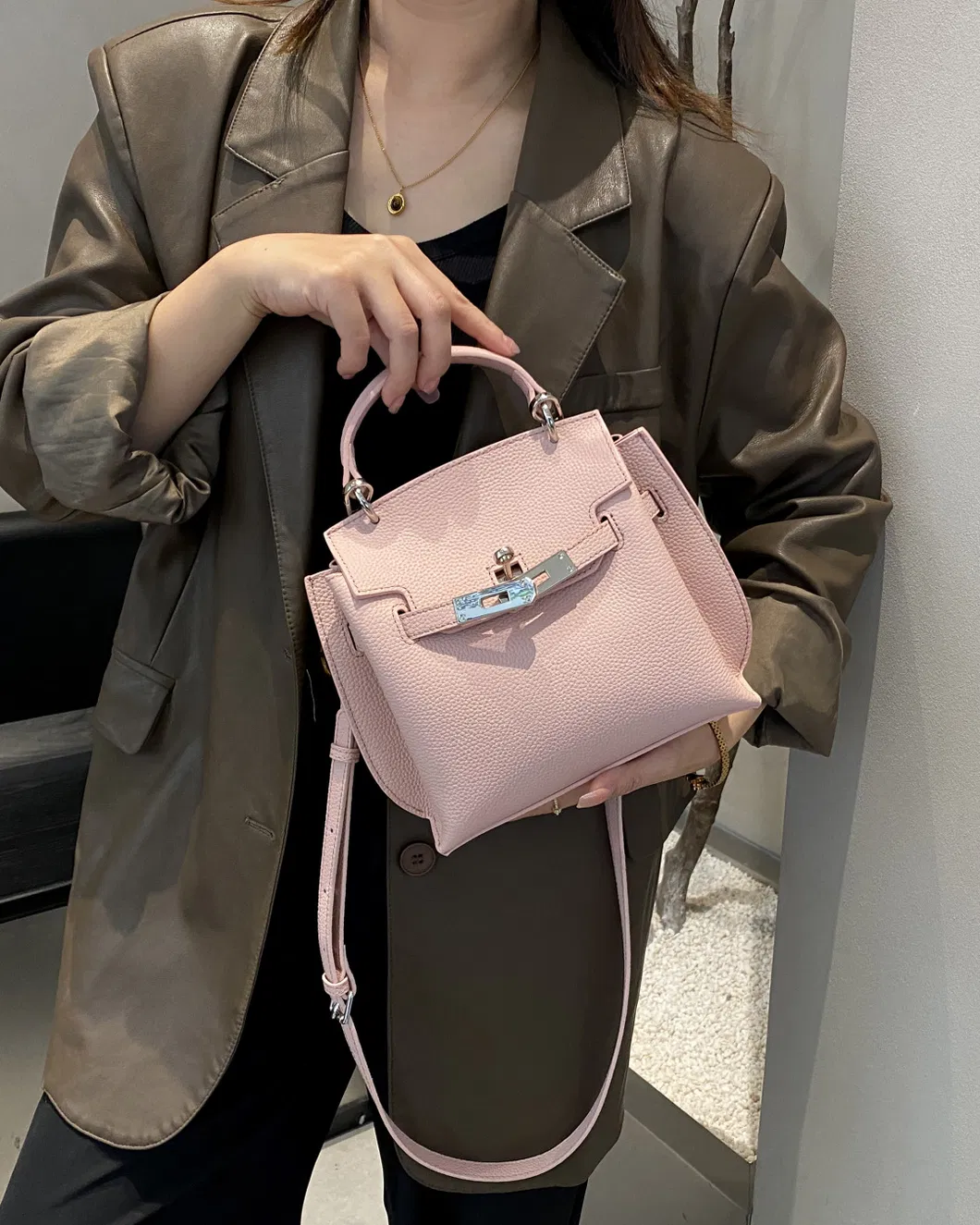 Handbag 10