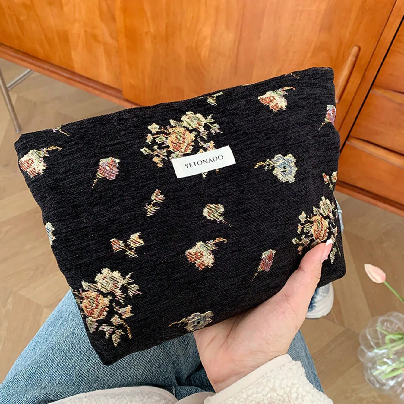 Promotion Set Retro Style Golden Flowers Black Makeup Bag