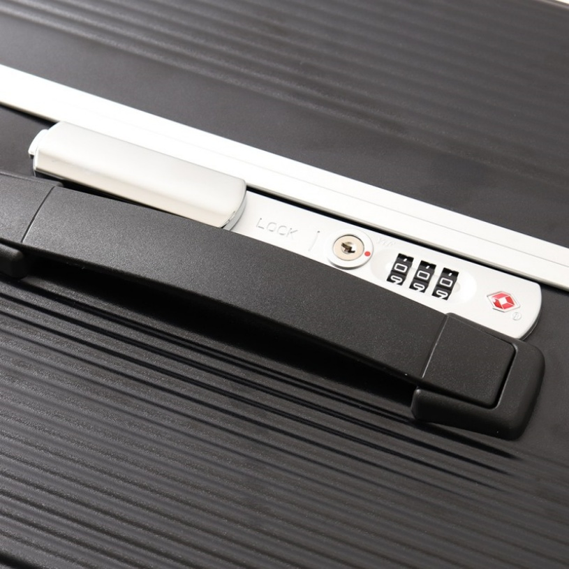 Latest Products Minimalist Textured PC Trolley Luggage for Road Trip