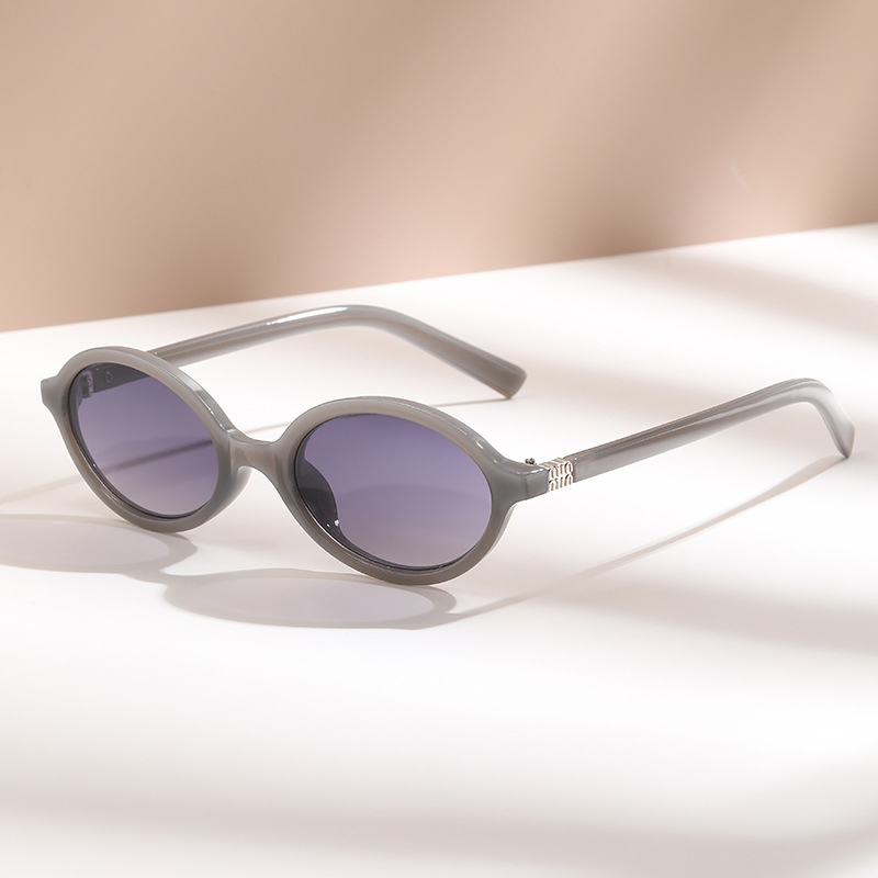 Star Style Narrow Frame Retro Oval Tortoiseshell Frame, Women's Sunshade and UV Resistant Sunglasses