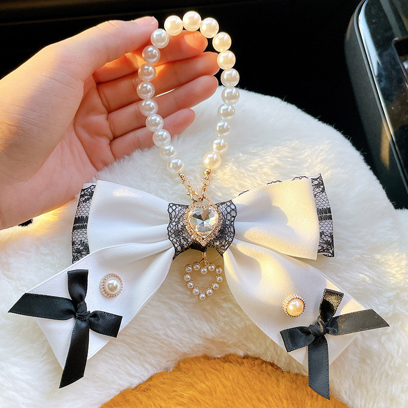 Hot-Selling French Retro Bowknot Bag Charm Pearl Keychain for Jk Style