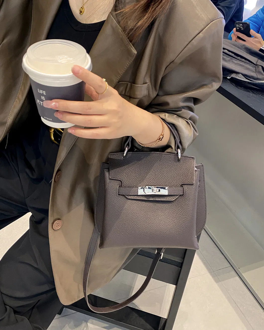 Handbag 8