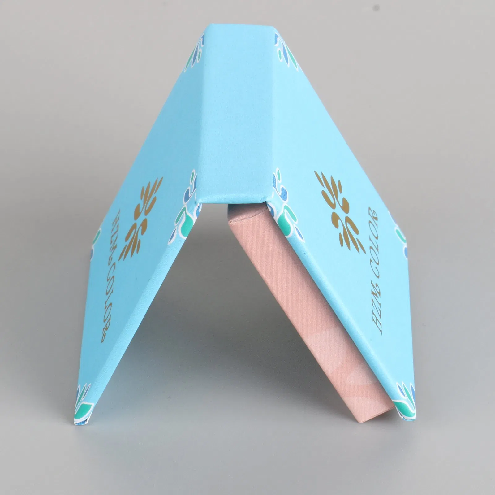 ODM Golden Color Modern Logo Customized Eyeshadow Palette Beauty Paper Eyeshadow Palette Empty