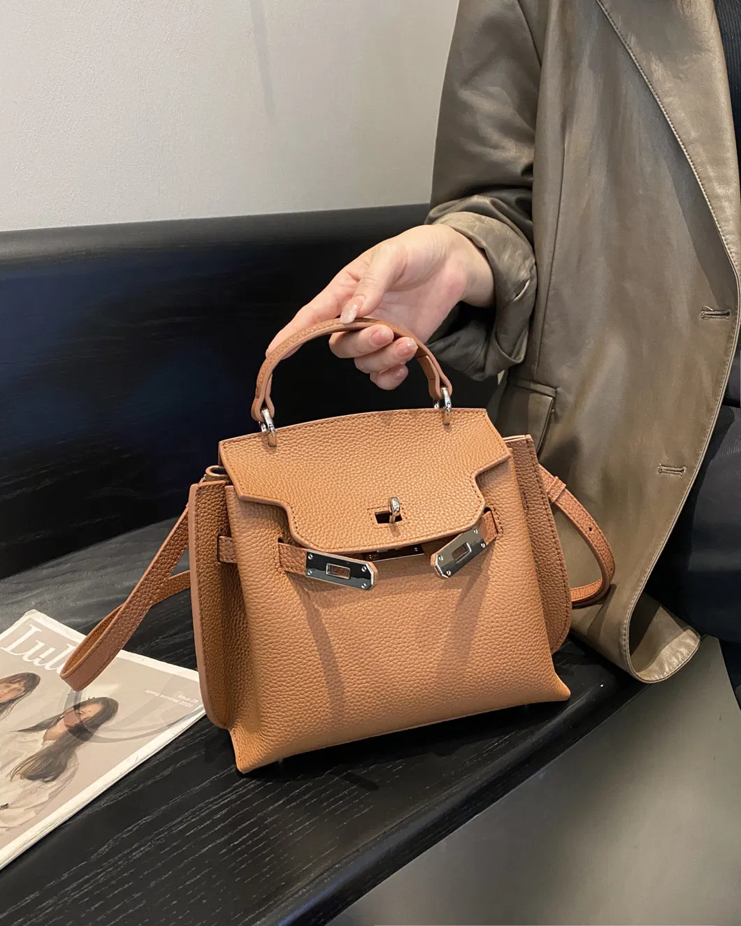 Handbag 11